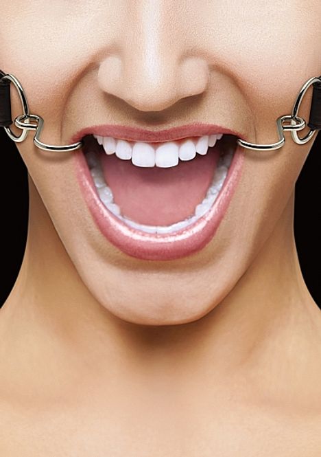 Hovedbilde Ouch! - Hook gag med skinnstropper - Svart